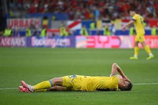 法媒：马基尼奥斯仍将因伤缺席周中的法国杯1/4决赛